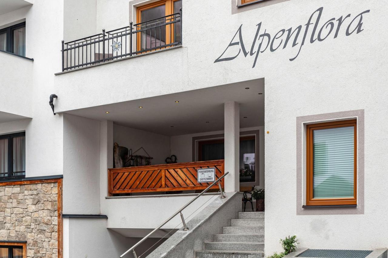Alpenflora 1 Appartement *